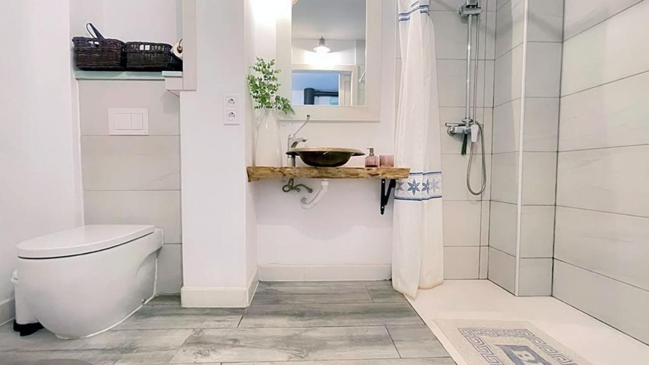 New Cozy Beach Apartment, Wifi Valencia Eksteriør billede